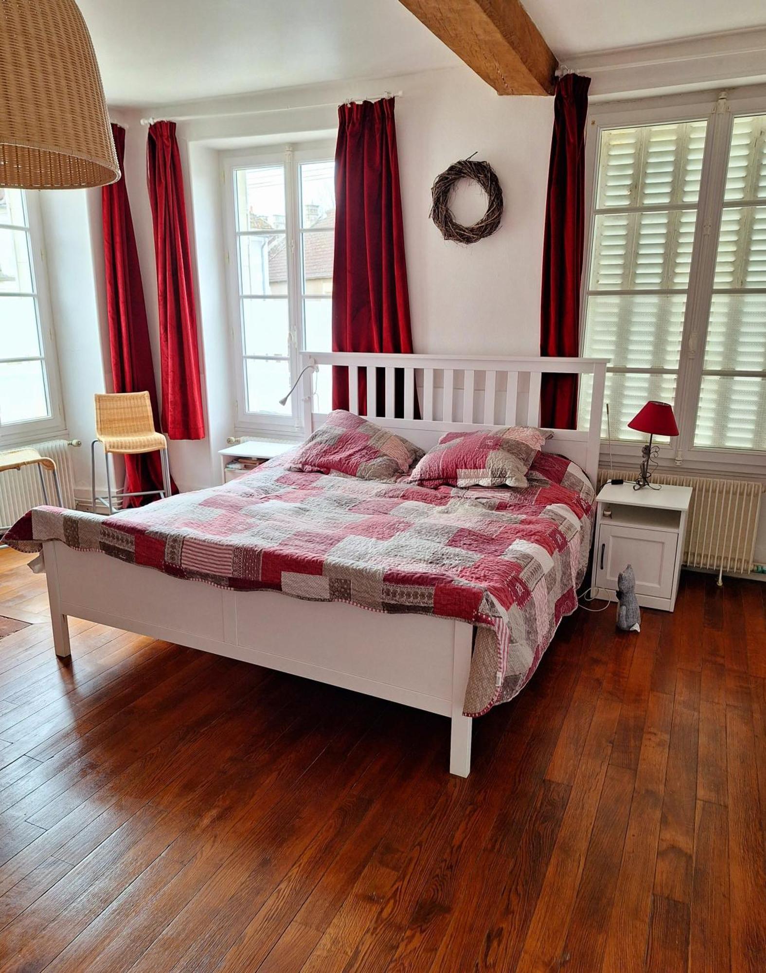 La Tomette Holiday home Etais-la-Sauvin